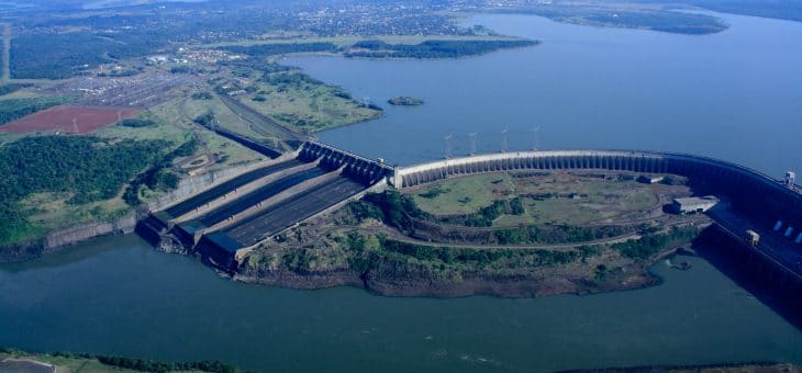 Garimpo ilegal na Amazônia ameaça romper maior linhão de energia do País