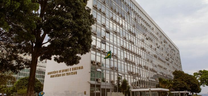 MME aprovou 226 projetos de energia elétrica como prioritários em 2021